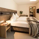 Enjoy 4* 伊施格尔