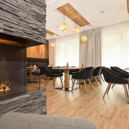 Enjoy 4* Ischgl